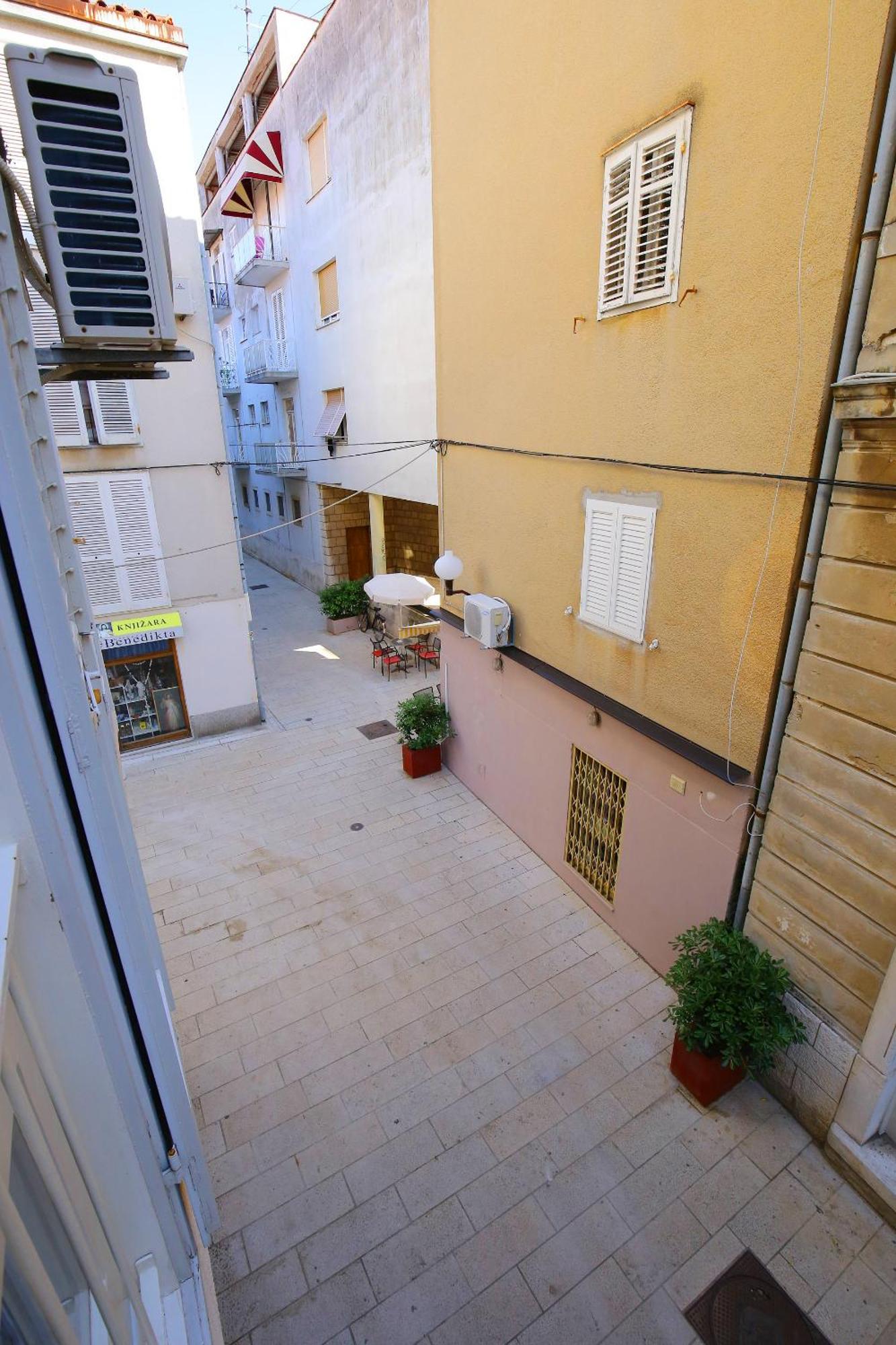 Prokonzul 2Br Apartment In Old Town Zadar