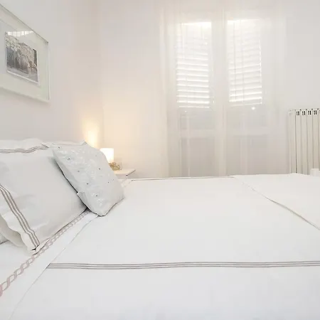 Prokonzul 2Br Apartment In Old Town Zadar Exterior photo