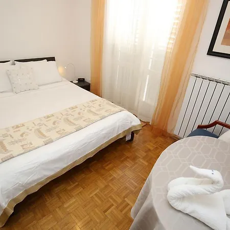 Prokonzul 2Br Apartment In Old Town Zadar Exterior photo